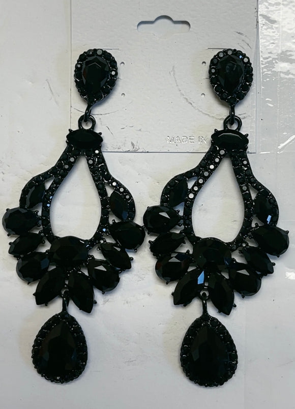 BLACK CHANDELIER EARRINGS ( 033686 BK )