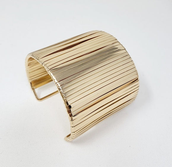 LARGE CUFF BANGLE ( 10407 G )