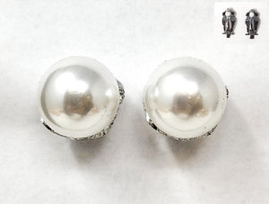 SILVER WHITE PEARL CLIP ON EARRINGS ( 21002 RWH )