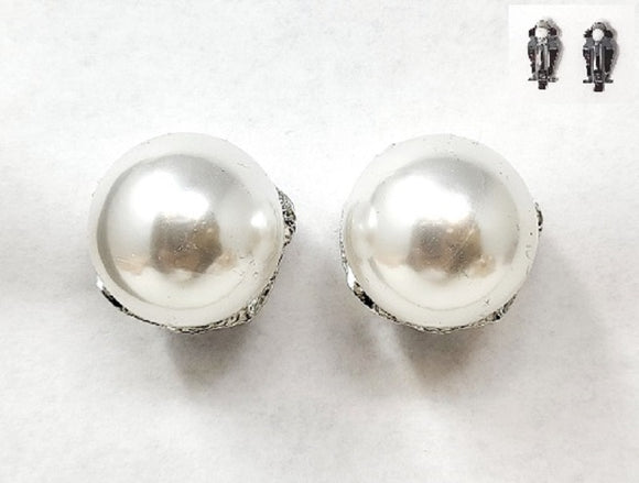 SILVER WHITE PEARL CLIP ON EARRINGS ( 21002 RWH )