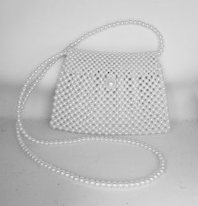 WHITE PEARL PURSE ( 10000 RWH )