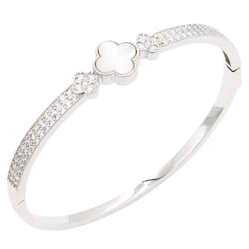 SILVER QUATREFOIL BANGLE ( 752 SVCL )