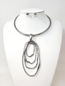 SILVER CHOKER NECKLACE SET ( 10421 R )