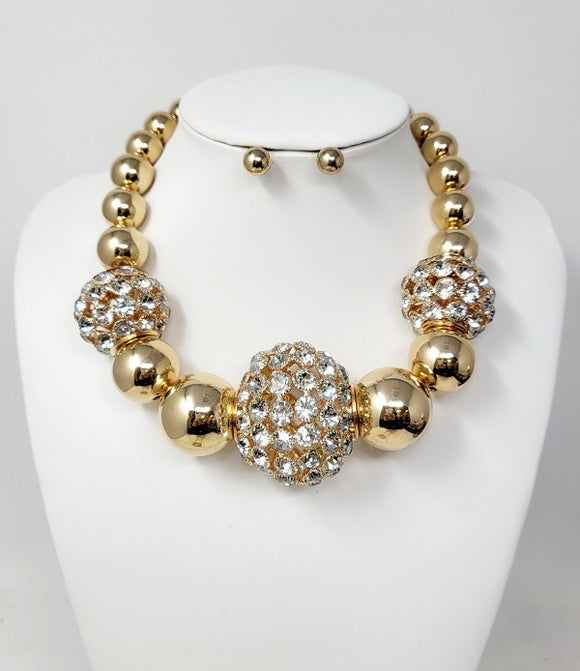 GOLD BALL NECKLACE SET CLEAR STONES ( 10634 G )