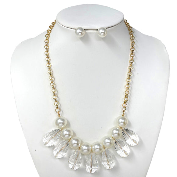 GOLD NECKLACE SET CREAM PEARLS CLEAR STONES ( 10749 GCL )