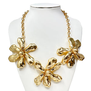 GOLD FLORAL METAL NECKLACE SET ( 10786 G )