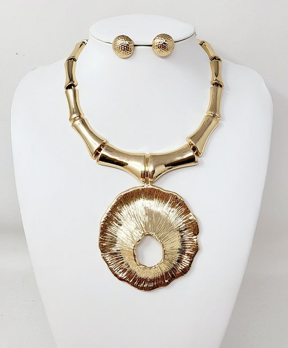 GOLD METAL NECKLACE SET ( 10791 G )