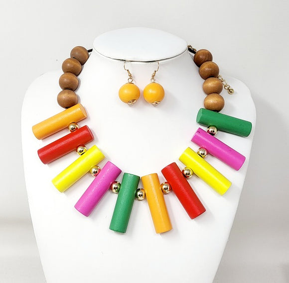 GOLD LIGHT MULTICOLOR NECKLACE SET ( 10847 LMT )