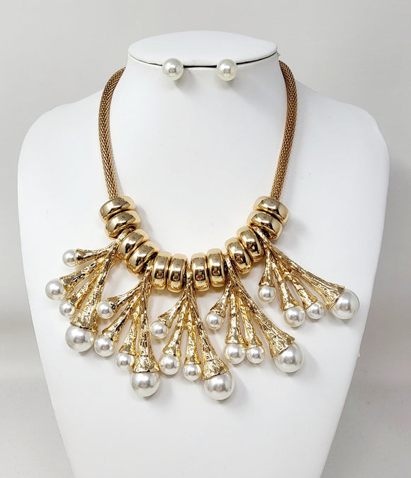 GOLD CREAM NECKLACE SET ( 10859 GCR )