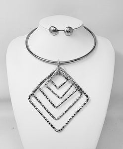 SILVER CHOKER NECKLACE SET ( 10869 R )