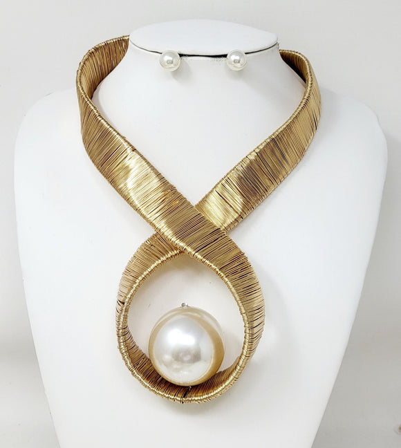 GOLD CREAM PEARL NECKLACE SET ( 11000 GCR )