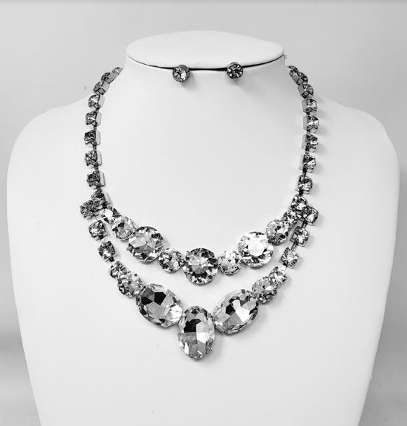 SILVER CLEAR LARGE STONE NECKLACE SET ( 11043 RCL )