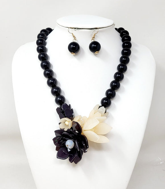 BLACK PEARL NECKLACE FLOWER ( 11073 GBK )