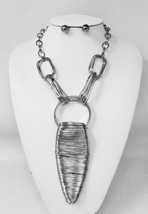 LARGE SILVER NECKLACE SET ( 11128 R )