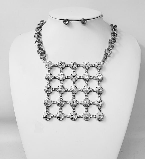 SILVER CLEAR NECKLACE SET ( 11173 RCL )