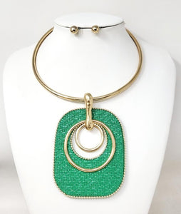 Gold Green Necklace Set ( 30121 GGR )