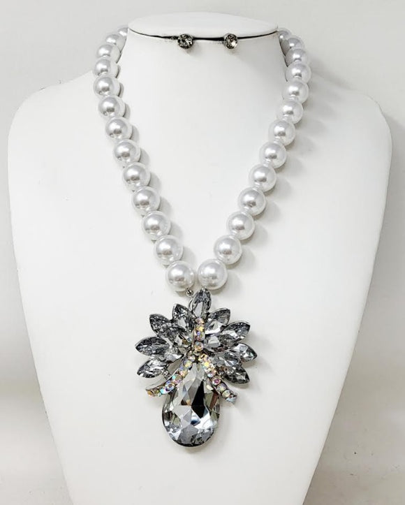 SILVER WHITE PEARL NECKLACE STONE PENDANT ( 30161 RCL )