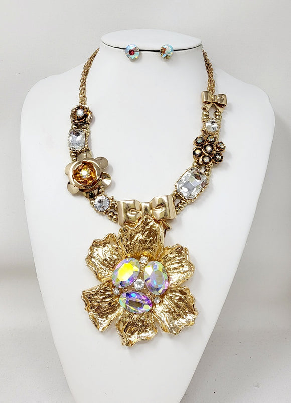 GOLD FLOWER AB STONE NECKLACE SET ( 31010 GAB )