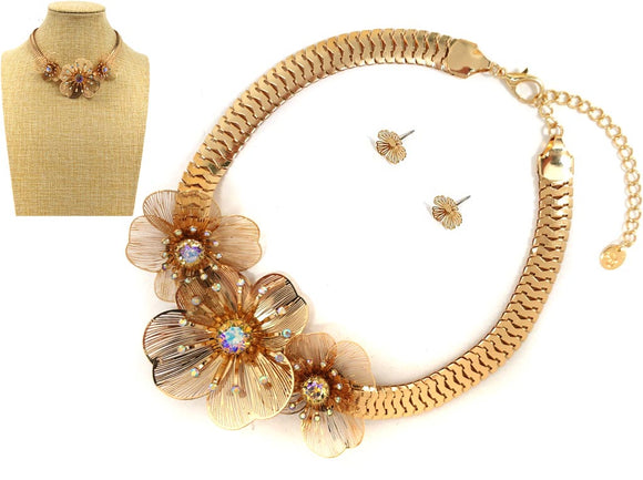 Gold Flower Necklace Set ( 8944 GDCRY )