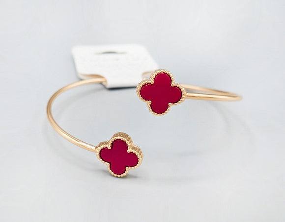 GOLD QUATREFOIL CUFF BANGLE ( 1585 GDRD )