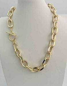 18" GOLD TOGGLE CHAIN LINK NECKLACE ( 9378 G )