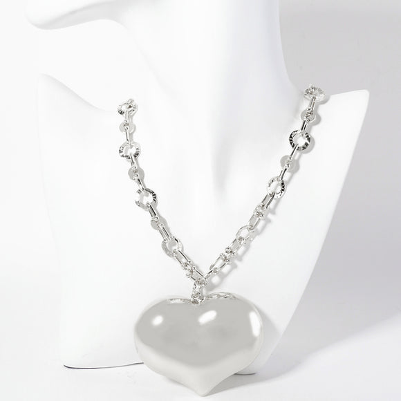 WHITE GOLD DIPPED HEART NECKLACE ( 6286 R )