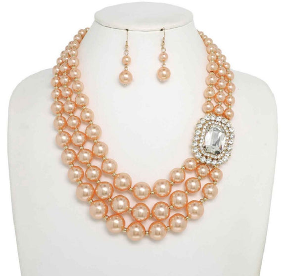 GOLD COPPER COLOR PEARL NECKLACE SET CLEAR STONES ( 150 )