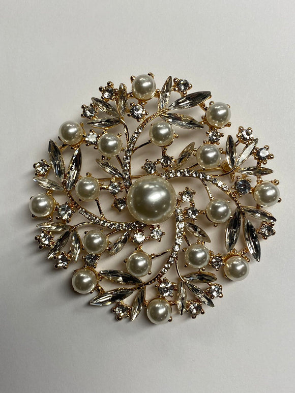 GOLD FLOWER BROOCH CLEAR WHITE PEARL STONES ( 1421 GCP )