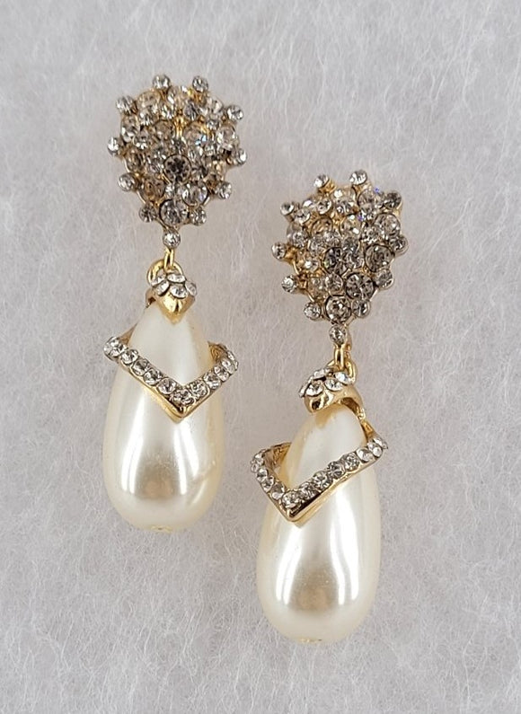 GOLD EARRINGS PEARL CLEAR STONES ( 1001 G )