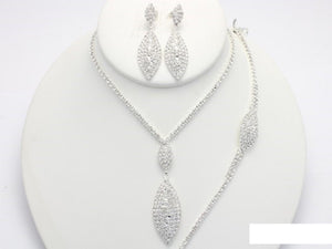 Silver NECKLACE SET CLEAR STONES MATCHING BRACELET ( 18258 S )