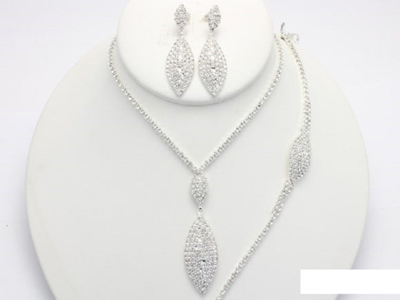 Silver NECKLACE SET CLEAR STONES MATCHING BRACELET ( 18258 S )