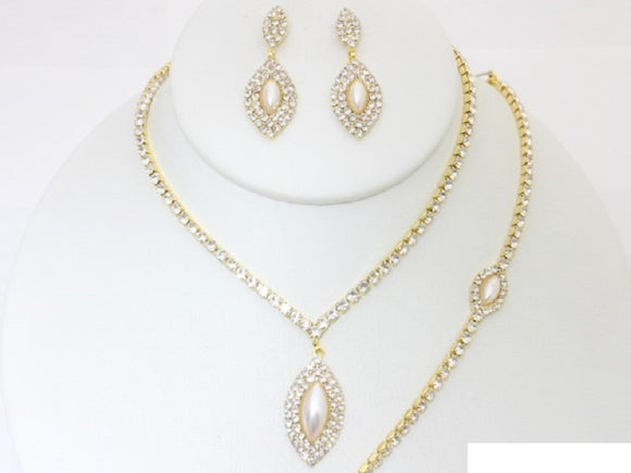 Gold Necklace Set Clear Stones ( 19390 GCL )