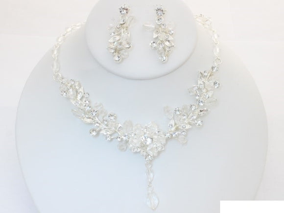 SILVER NECKLACE SET CLEAR STONES ( 19844 SCRY )