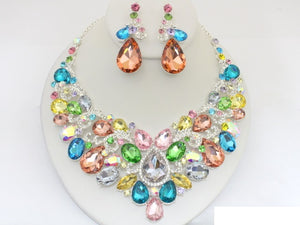 SILVER NECKLACE SET MULTI COLOR STONES ( 20633 SMUT )