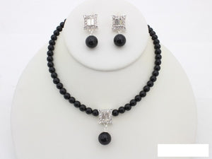 PEARL NECKLACE SET ( 20778 SBK )