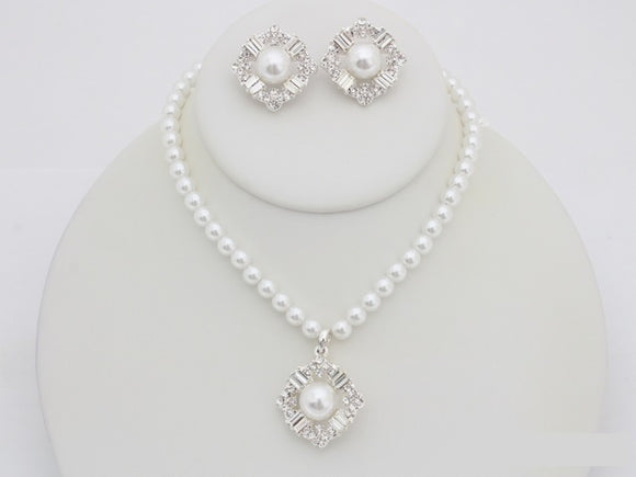 Silver White Pearl Necklace Set ( 20780 SWH )