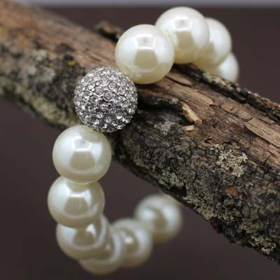 WHITE PEARL STRETCH BRACELET CLEAR STONES ( 505 WH )