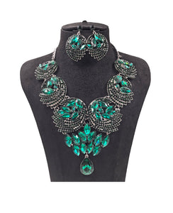 LARGE BIB STATEMENT NECKLACE SET ( 0121 3G )