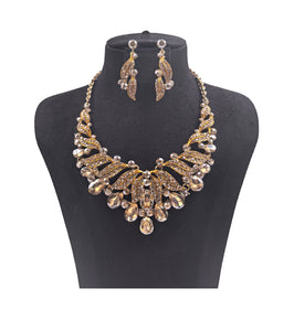 CRYSTAL NECKLACE SET ( 0146 2LT )