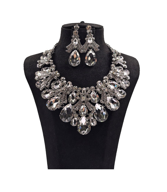 SILVER CLEAR NECKLACE SET ( 0176 3C )