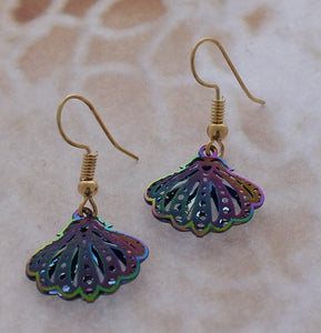 GOLD SEASHELL EARRINGS MULTI COLOR ( 145 MT )