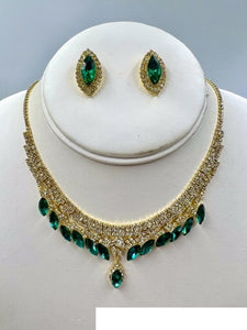 GOLD NECKLACE SET CLEAR EMERALD GREEN STONES ( 011 2EM )