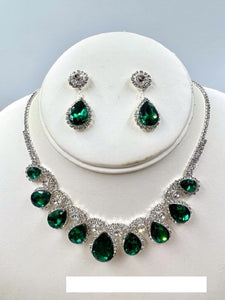 SILVER NECKLACE SET EMERALD GREEN DROP CLEAR STONES ( 017 1EM )