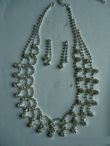 SILVER NECKLACE SET CLEAR STONES ( 36608 1CL )