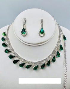 SILVER NECKLACE SET TEARDROPS CLEAR EMERALD GREEN STONES BRACELET ( 013 1EM )