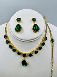 GOLD NECKLACE SET EMERALD GREEN CLEAR STONES ( 020 2EM )