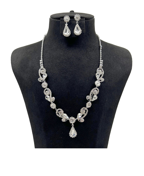 SILVER NECKLACE SET CLEAR STONES ( 0818 1C )