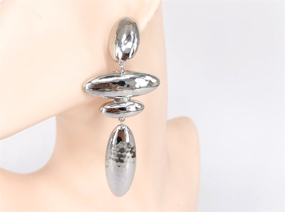 SILVER DANGLING EARRINGS ( 6668 RH )