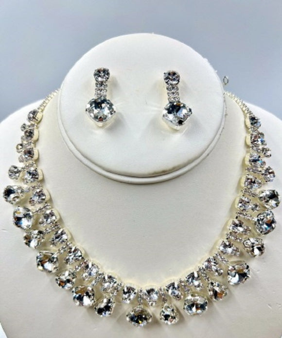 SILVER CLEAR CZ STONE NECKLACE SET ( 044 1CL )