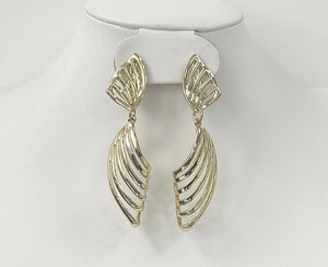 GOLD METAL CLIP ON EARRINGS ( 3088 G )